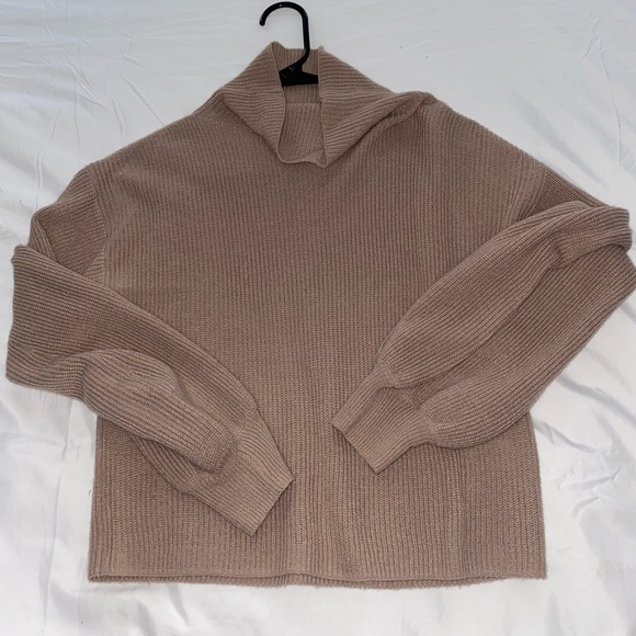 Mauve cowl neck knit sweater - Picture 2 of 3